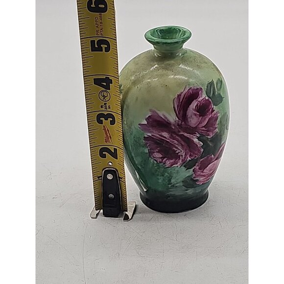 Antique FOSTORIA/WESTMORELAND Milk Glass Hand Painted RED ROSE Bulbous Vase - Picture 5 of 7